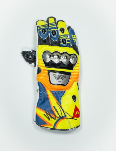 Valentino rossi signed glove - valentino,